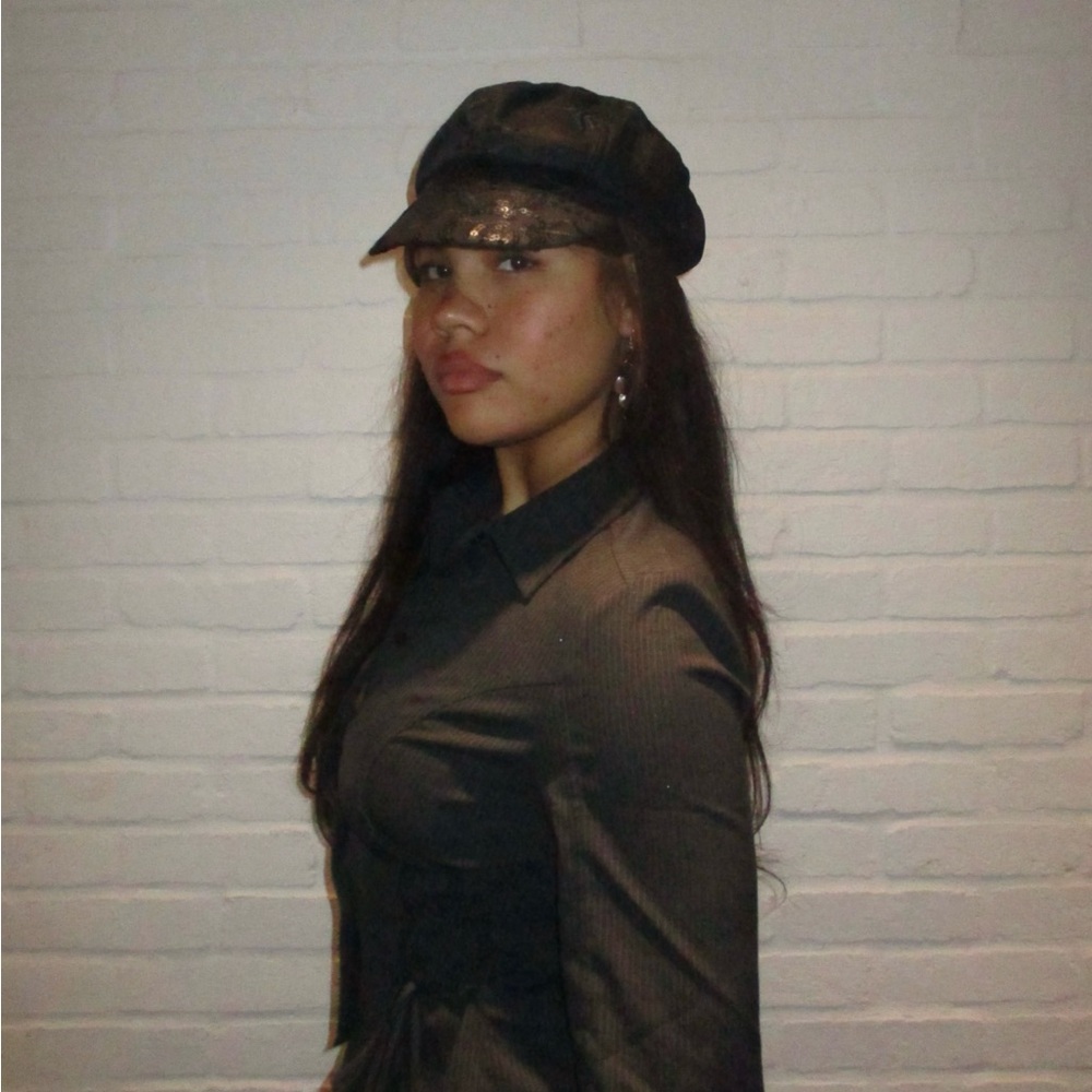 Meet your Posher, Melssita
